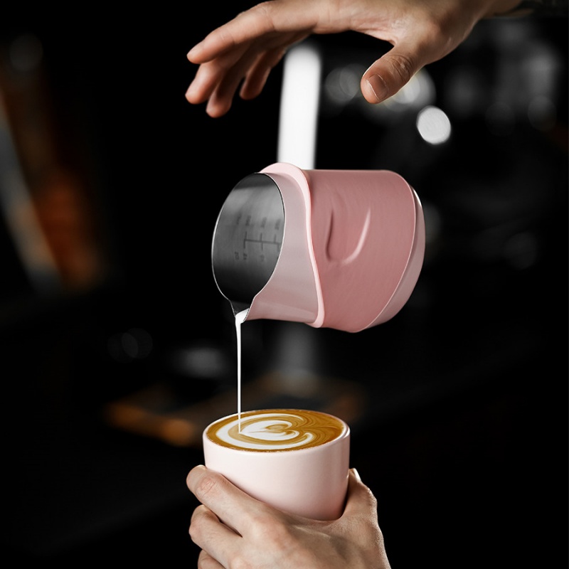 In StockMhw 3bomber Gt Handlel - Barista Milk Jug 评论和价格